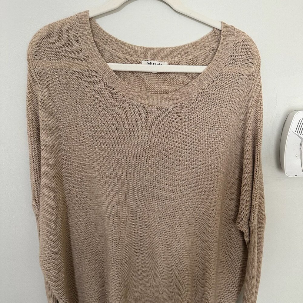 MIRACLE SMALL TAN SWEATER!!